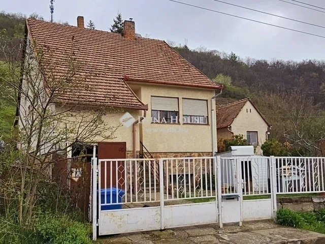 Eladó ház Pécs 100 nm