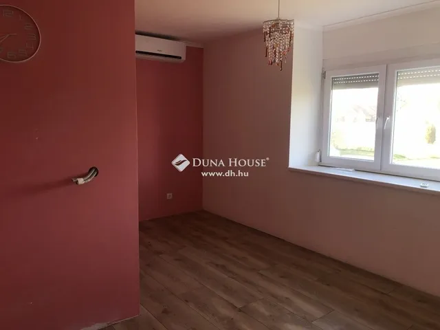 Eladó ház Nagynyárád 110 nm