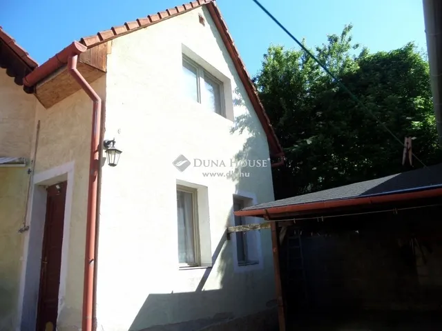 Eladó ház Pécs, Tettye 160 nm