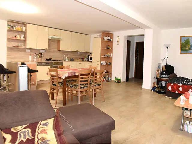 Eladó ház Pécs 185 nm