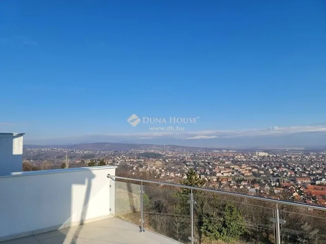 Eladó ház Pécs, Havihegy 92 nm