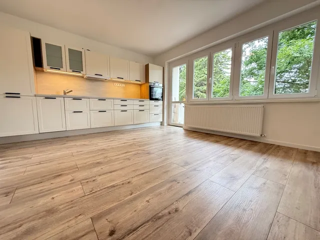 Eladó lakás Pécs, Mecsekoldal 68 nm