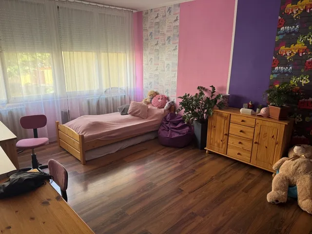 Eladó lakás Pécs, Kertváros 50 nm