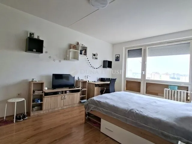 Eladó lakás Pécs, Kertváros 39 nm