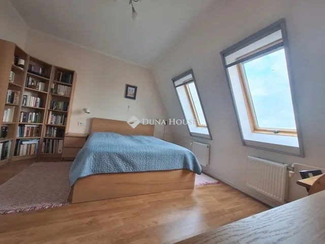 Eladó lakás Pécs, Mecsekoldal 75 nm