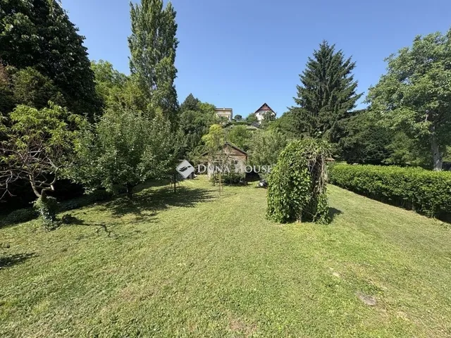Eladó ház Pécs 190 nm