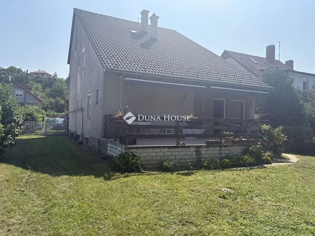 Eladó ház Pécs 190 nm