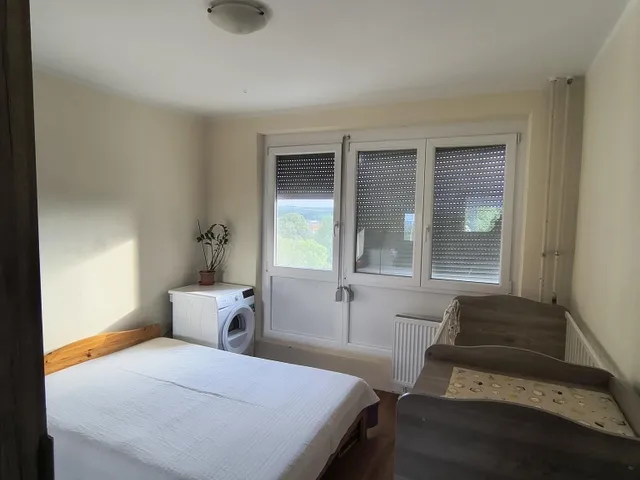 Eladó lakás Pécs, Kertváros 50 nm