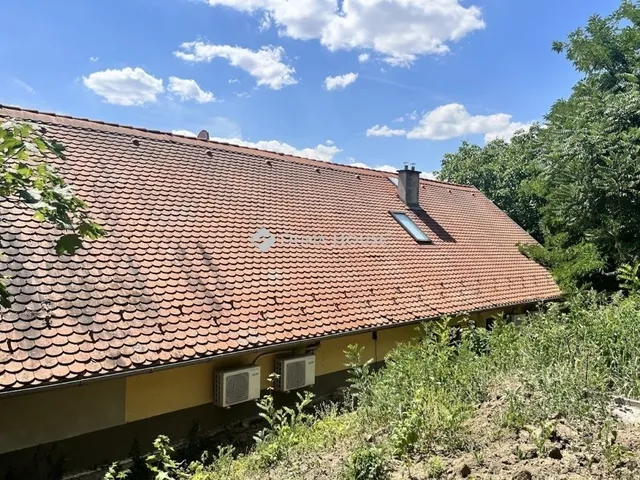 Eladó kereskedelmi és ipari ingatlan Bóly 615 nm