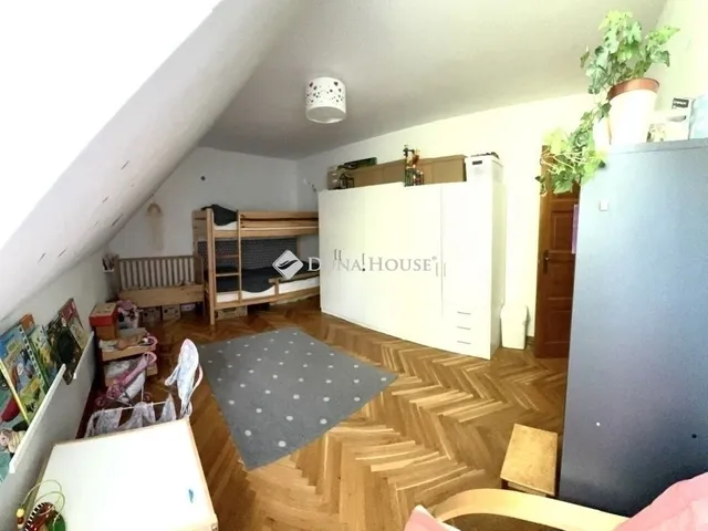 Eladó lakás Pécs, Mecsekoldal 91 nm