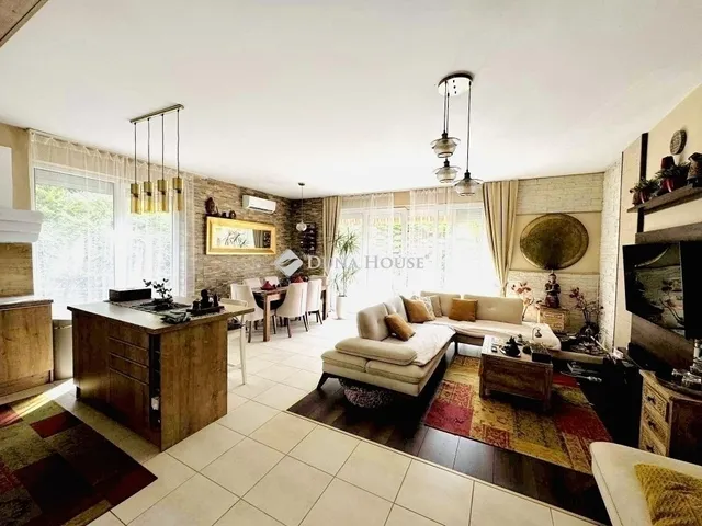 Eladó lakás Pécs 110 nm