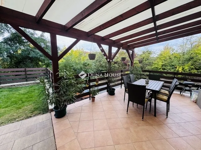 Eladó lakás Pécs, Rigóder 72 nm