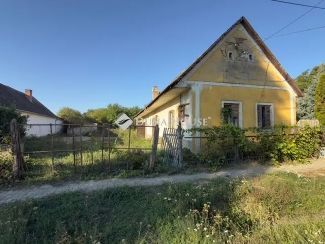 Eladó ház Márok 70 nm