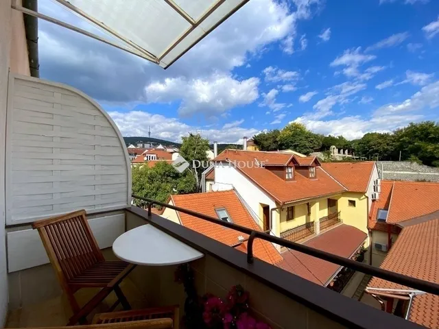 Eladó lakás Pécs, Rókusdomb 63 nm