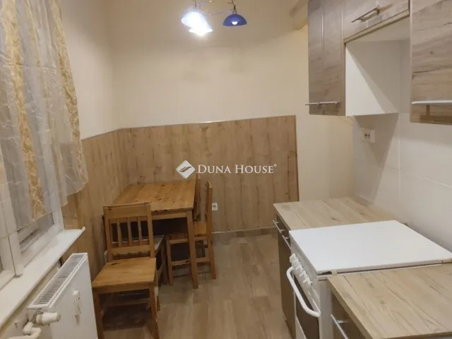 Eladó lakás Pécs 60 nm