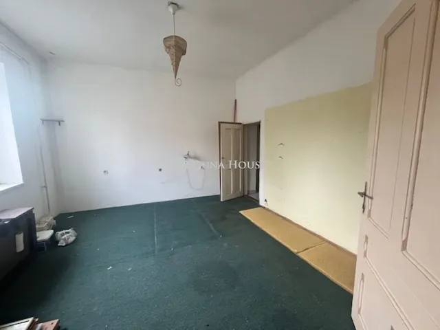 Eladó ház Pécs 210 nm