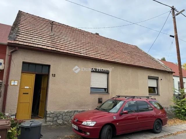Eladó ház Pécs, Ispitaalja 74 nm
