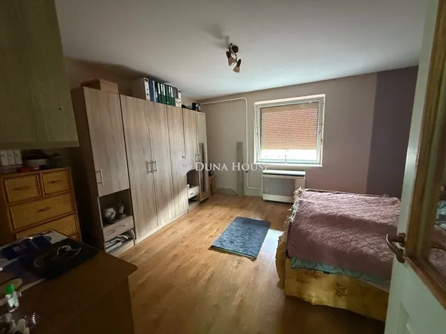 Eladó ház Pécs, Ispitaalja 74 nm