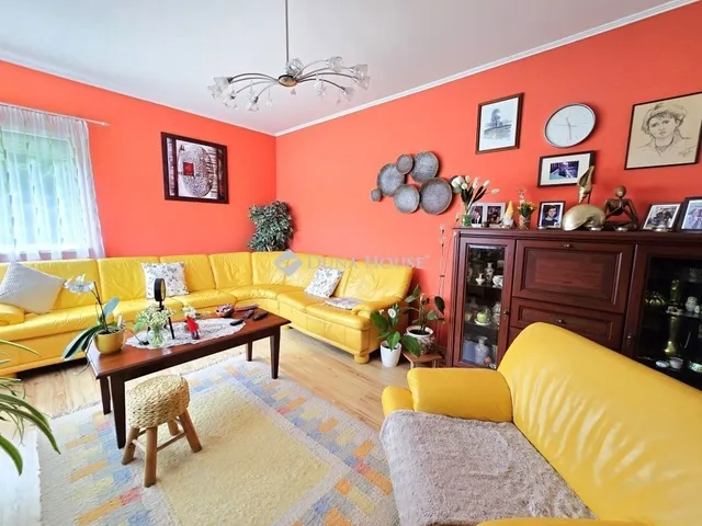 Eladó ház Kistótfalu 81 nm