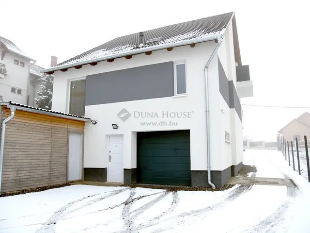 Eladó ház Pécs 181 nm