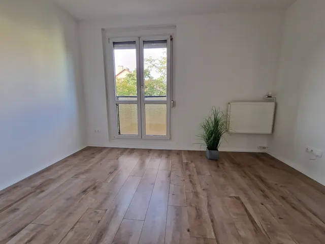 Eladó lakás Pécs, Egyetemváros 54 nm