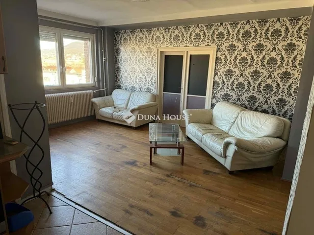 Eladó lakás Pécs, Uránváros 60 nm