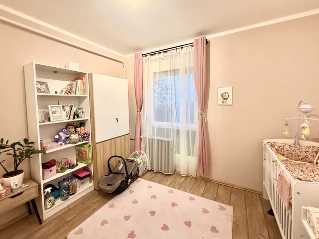 Eladó lakás Pécs, Kertváros 74 nm