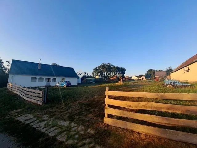Eladó ház Baksa 81 nm