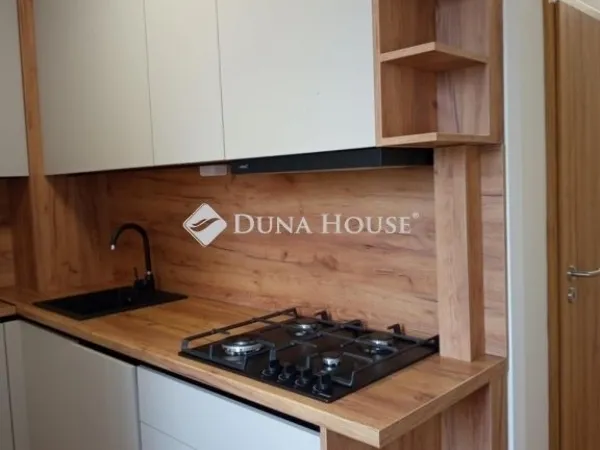 Eladó lakás Pécs, Uránváros 47 nm