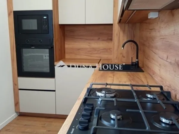 Eladó lakás Pécs, Uránváros 47 nm