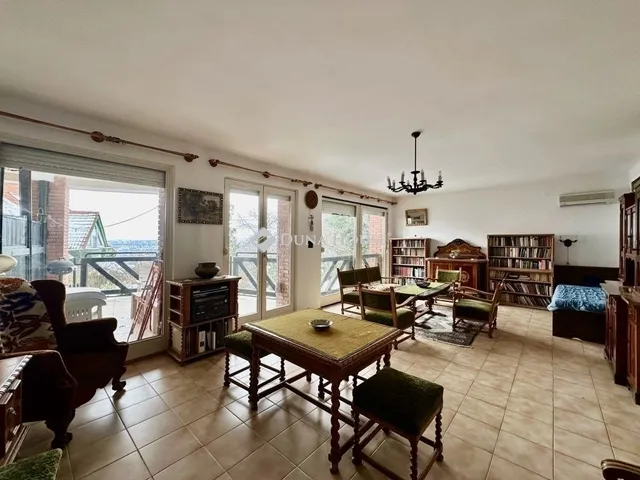 Eladó lakás Pécs 106 nm