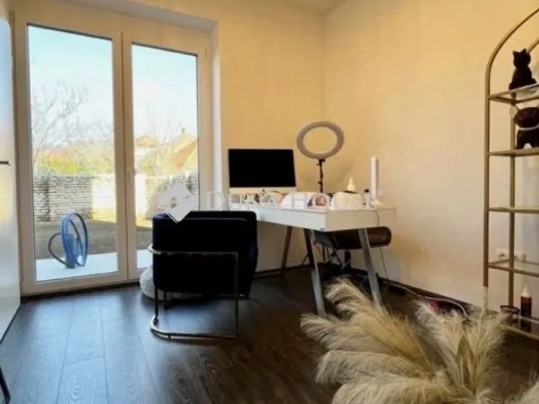 Eladó lakás Pécs 30 nm