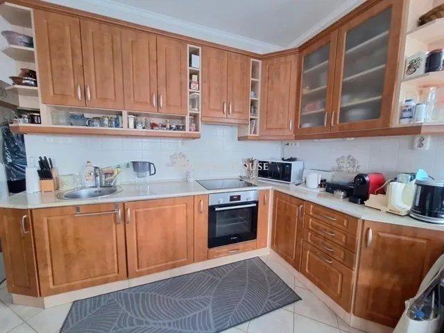 Eladó lakás Pécs, Újhegy 71 nm