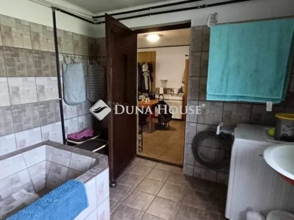 Eladó mezőgazdasági ingatlan Szigetvár 165 nm