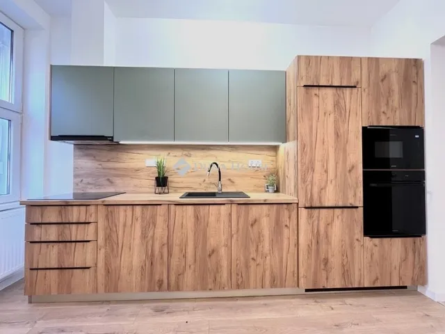 Eladó lakás Pécs, Belváros 62 nm