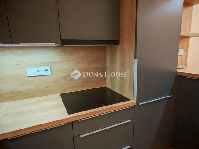 Eladó lakás Pécs, Belváros 70 nm