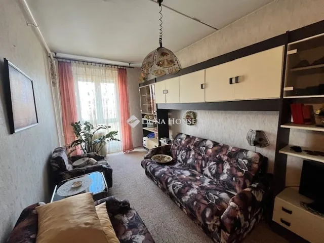 Eladó lakás Pécs, Kertváros 63 nm