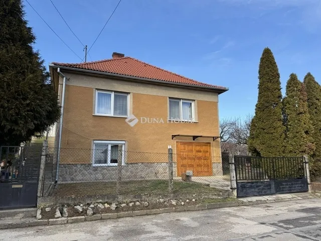 Eladó ház Pécs, Szabolcsfalu 145 nm