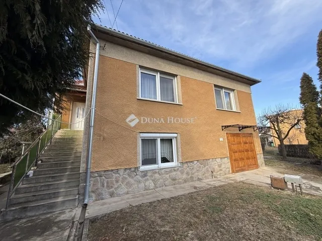 Eladó ház Pécs, Szabolcsfalu 145 nm