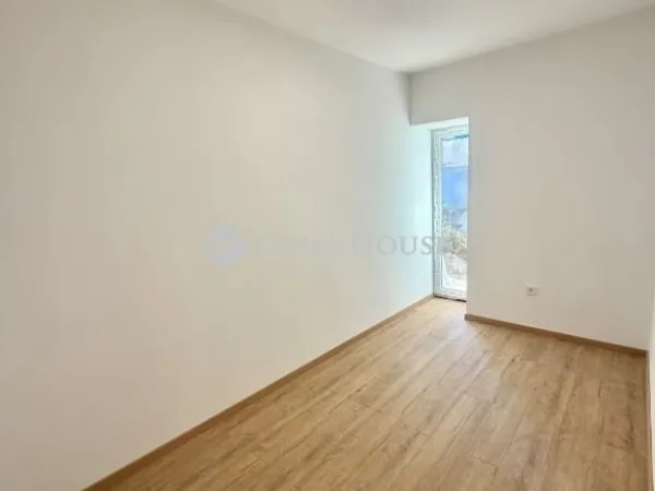 Eladó lakás Pécs, Mecsekoldal 45 nm