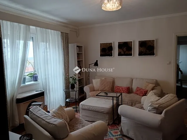 Eladó lakás Pécs 64 nm