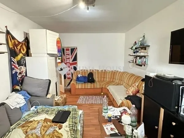 Eladó lakás Pécs, Kertváros 63 nm