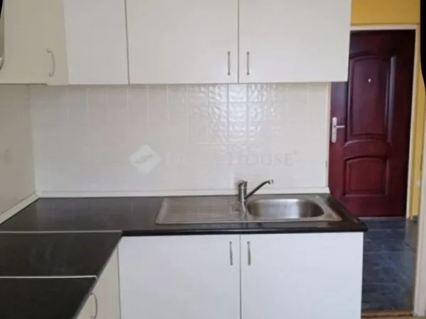 Eladó lakás Szentlőrinc 57 nm