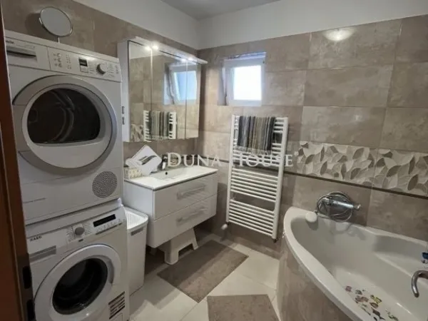 Eladó lakás Kozármisleny 56 nm