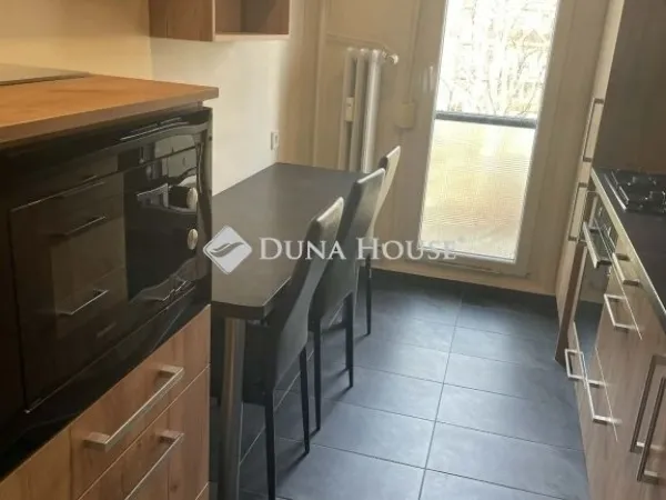 Eladó lakás Pécs 54 nm