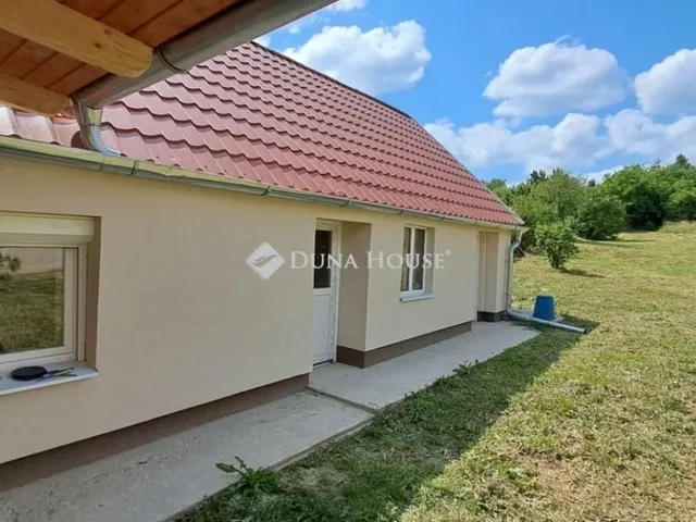 Eladó ház Bakonya 75 nm