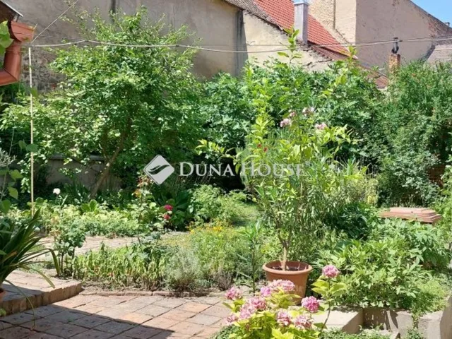 Eladó lakás Pécs 70 nm