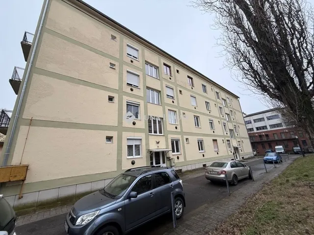 Eladó lakás Pécs, Budai városrész 53 nm