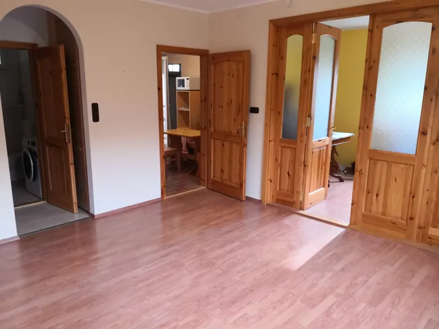 Eladó ház Nagykozár 100 nm