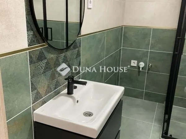 Eladó lakás Pécs 61 nm